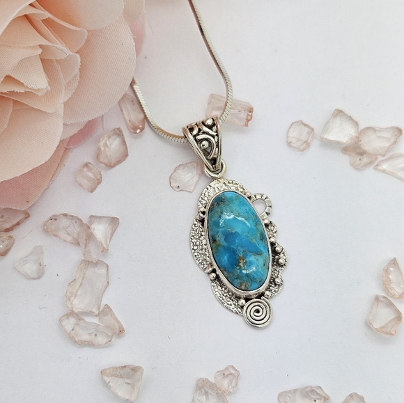 Kingman Turquoise Sterling Silver Pendant with Chain - Picture 2 of 2